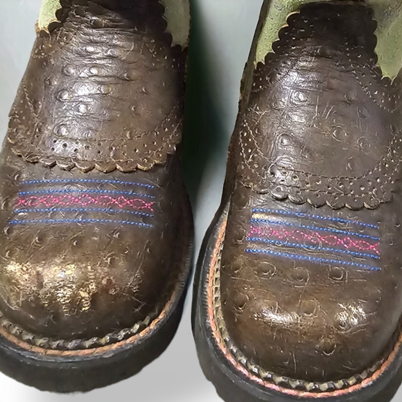 Chunky Ariat Boots - Picture 4 of 4